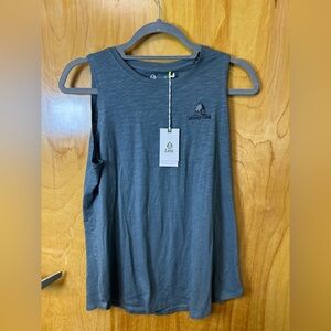 Mossy Oak Women's Gray Sleeveless Top